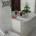 לינה וארוחת בוקר Jasmine *