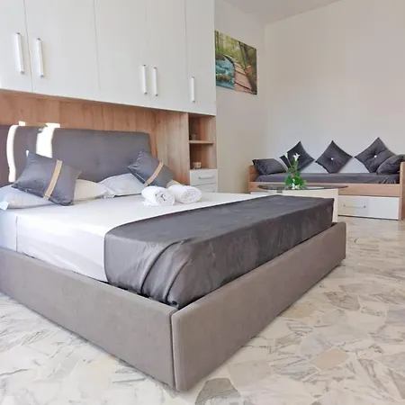Jasmine Bed & Breakfast *